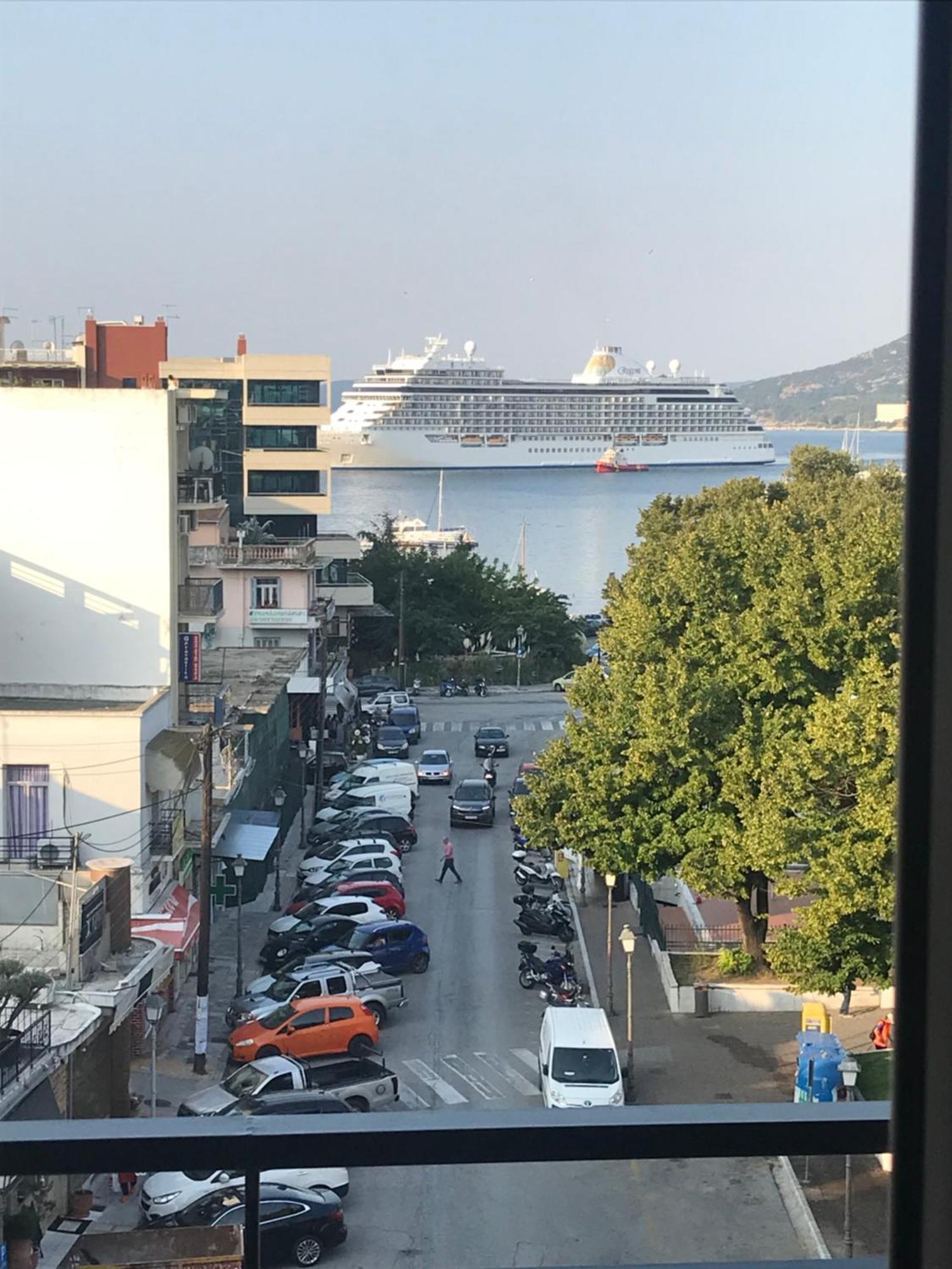 Kavala Squareview Apartment Bagian luar foto
